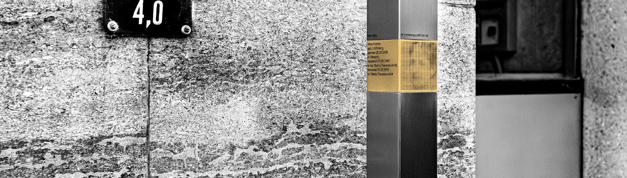 Stele with Memorial Sign for Flora Fromm