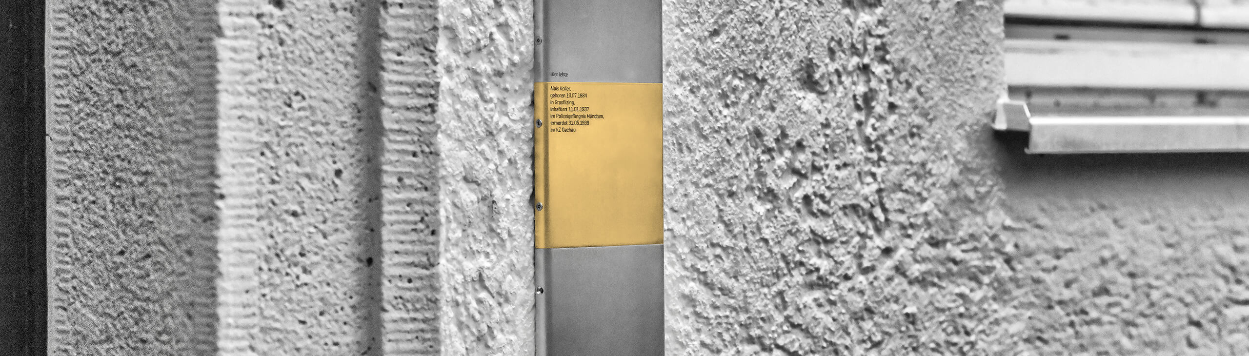 Plakette mit Erinnerungszeichen für Alois Koller