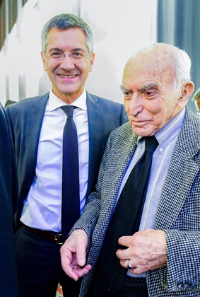 Herbert Hainer, Präsident des FC Bayern München, Rechtsanwalt Uri Siegel, Neffe von Kurt Landauer