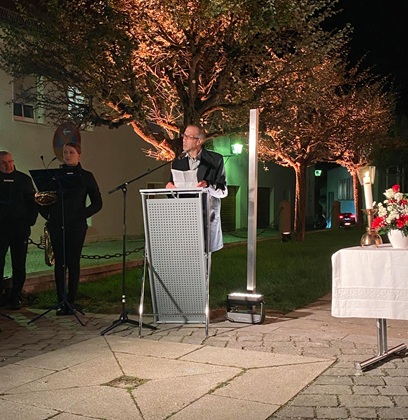 Stadtarchivar Manfred Niedl berichtet aus der Biografie von Stadtpfarrer Johann Baptist Huber