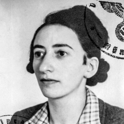 Portrait Martha MaierPortrait Martha Maier