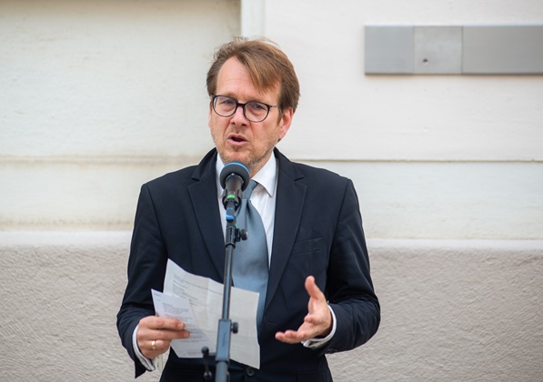 Stadtrat Dr. Florian Roth in Vertretung des Oberbürgermeisters der Landeshauptstadt München