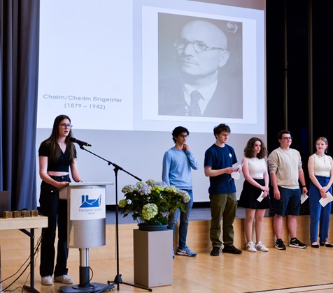 Memorial service for Chejne and Chaim Eingelster as well as Esther Lea and Jakob Paul Sondhelm