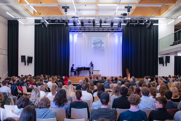 Gedenkveranstaltung für Familie Schneck